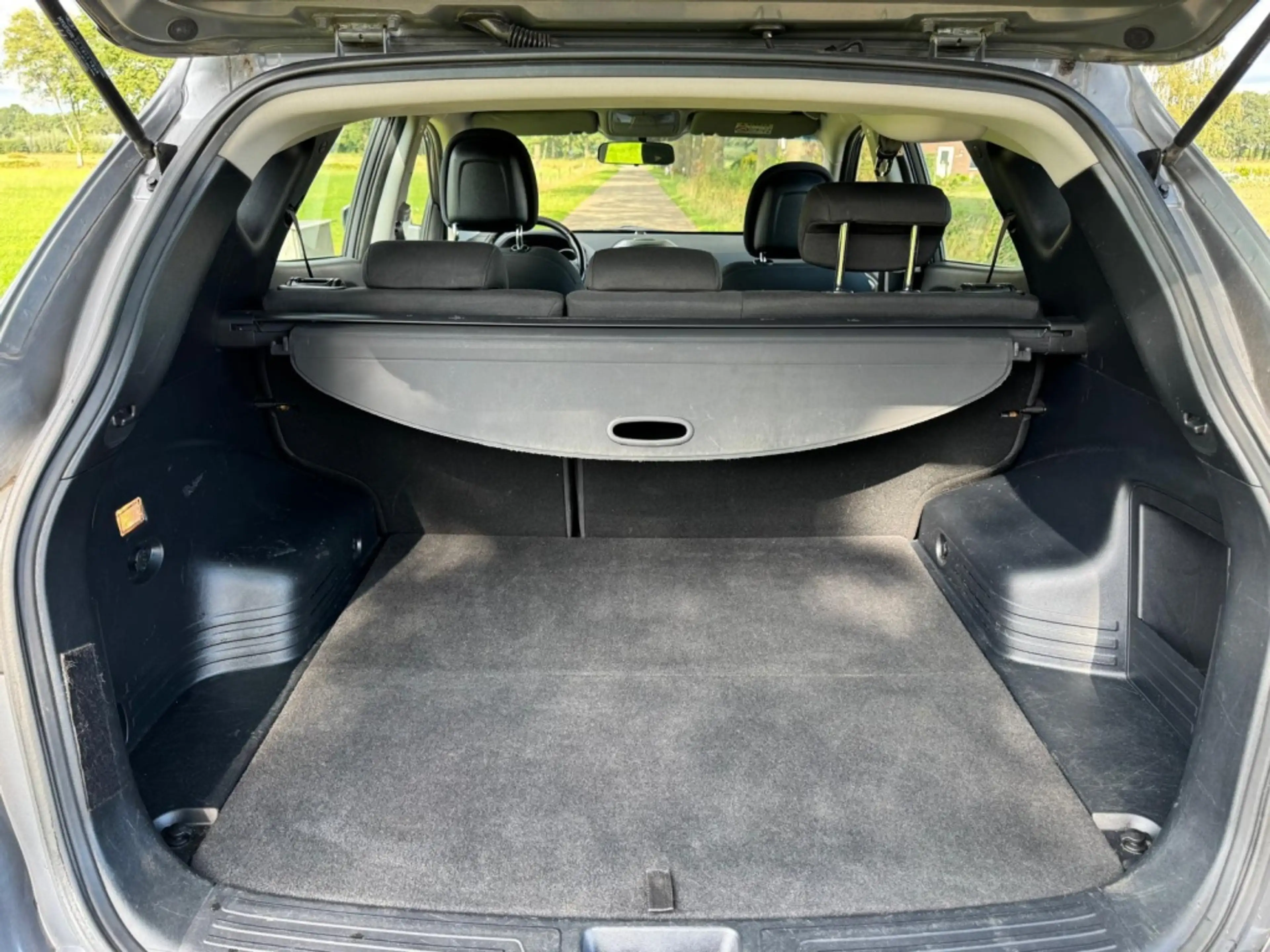 Hyundai iX35 1.6i GDI Business Ed | Stoelverwarming | Parkeerse — photo 14
