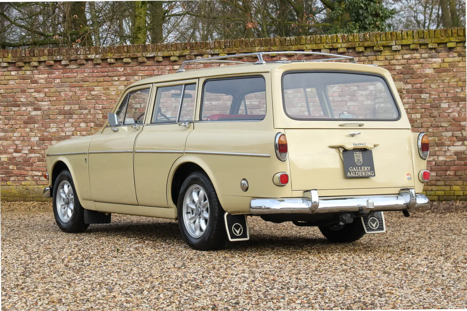 Volvo Amazon 122S Combi Nicely restored and refurbished - Newly Beige - 2