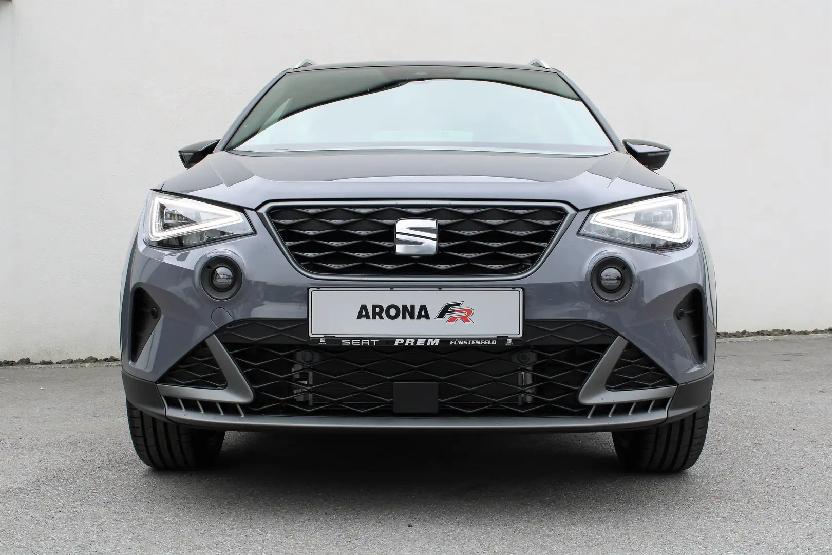 SEAT Arona FR LIMITED EDITION 1.0 TSI/Graphene Grau Grau - 1