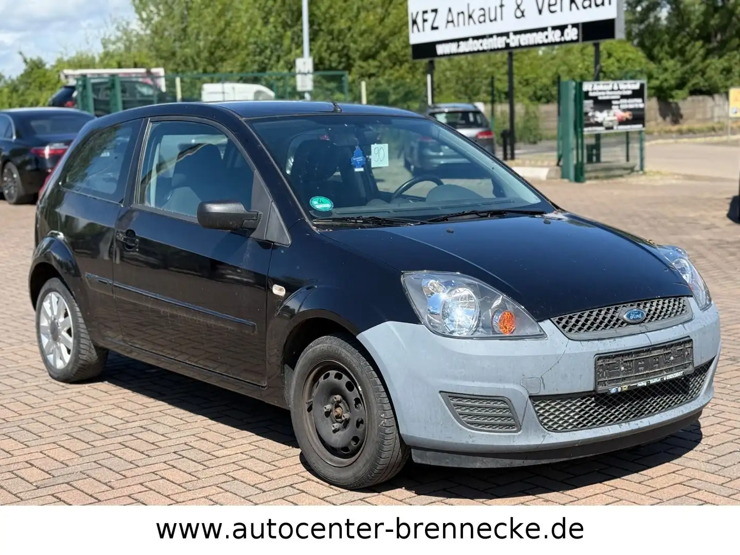 Ford Fiesta Style Schwarz - 2