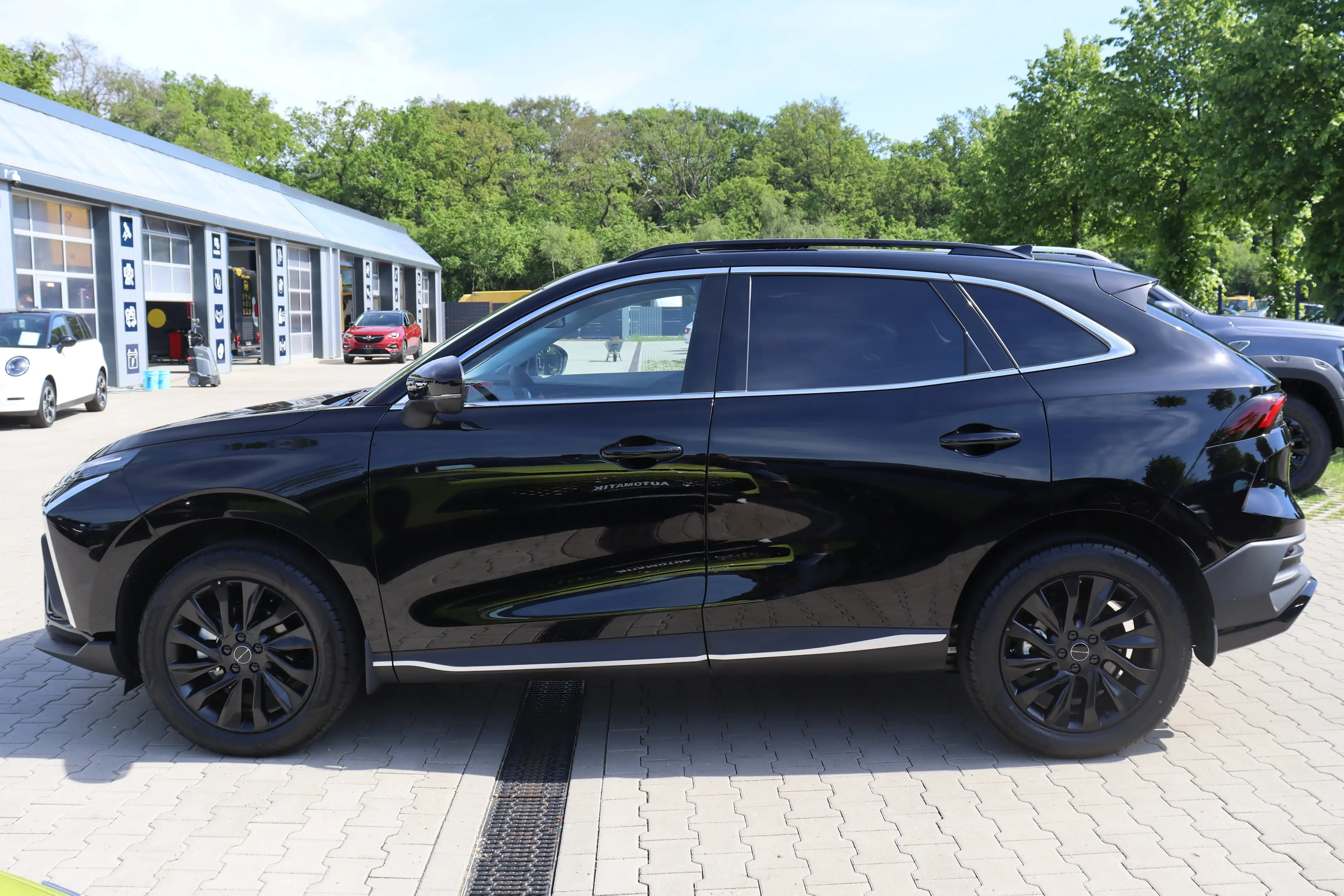 DFM Forthing 5 1,5L Turbo GDI *Keyless*360-Kam*ACC*Pano*Auto*SHZ* — photo 6