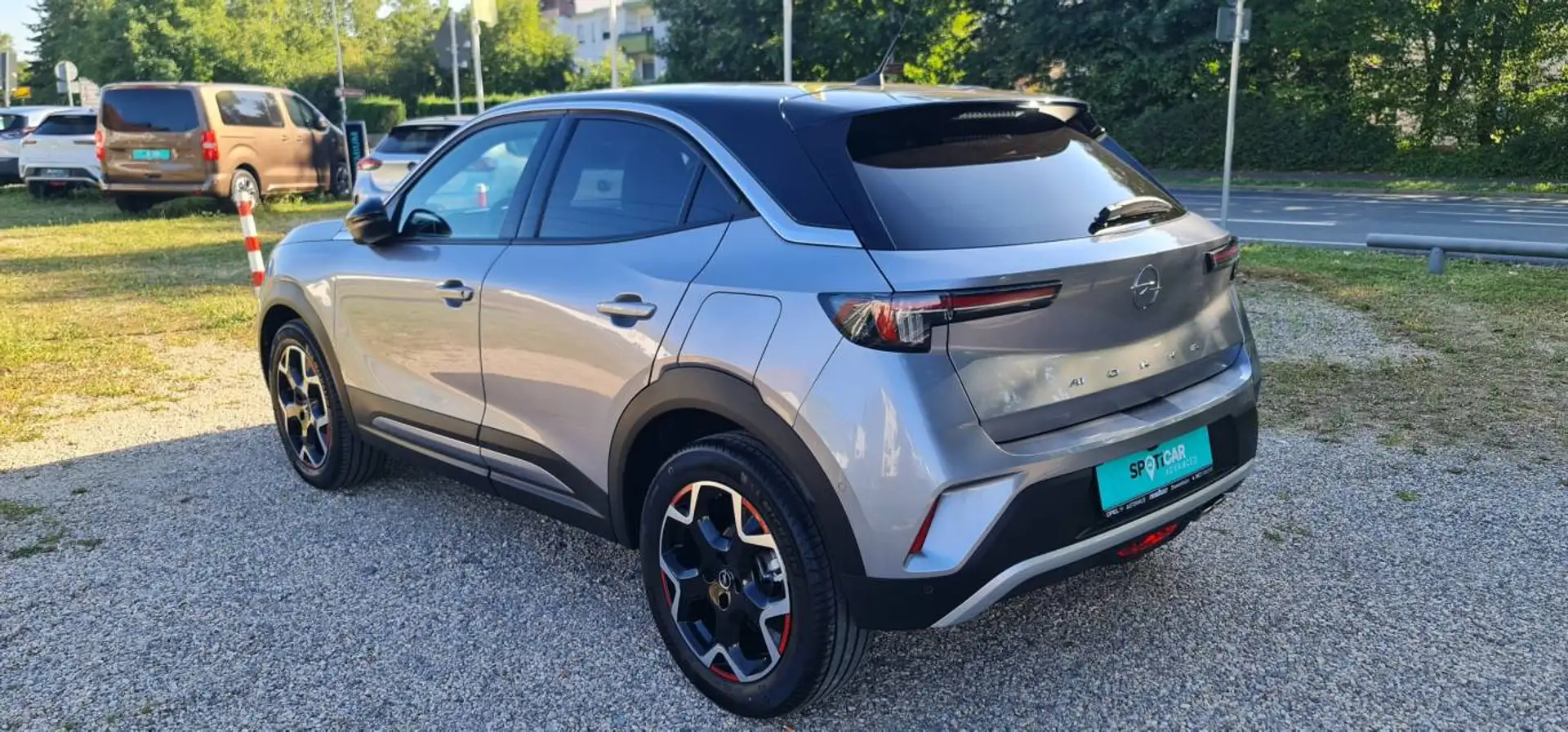 Opel Mokka MOKKA GS LINE 1.2(96KW)AT8 S Grau - 2