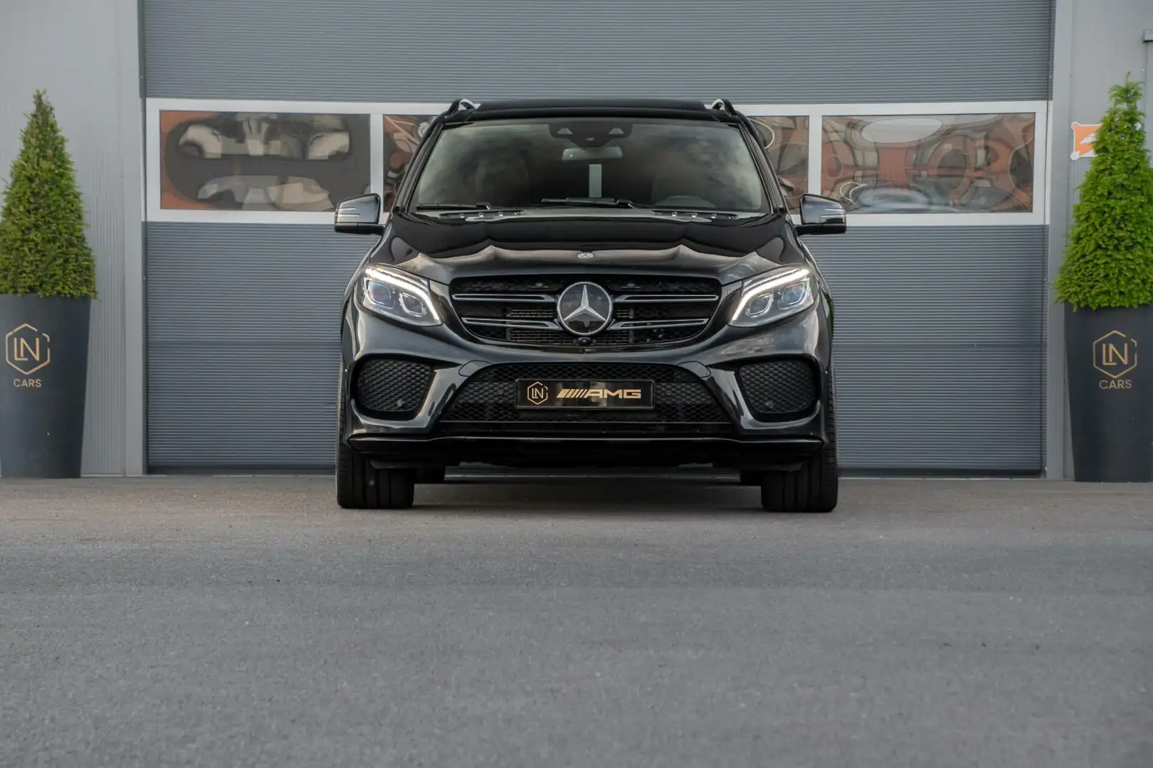 Mercedes-Benz GLE 500 e 4MATIC | Pano | Trekhaak | Hybride Black - 2
