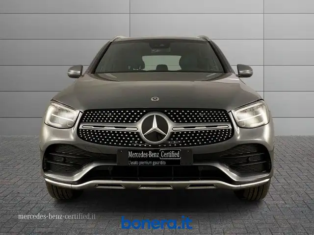 Mercedes-Benz 300 view 3