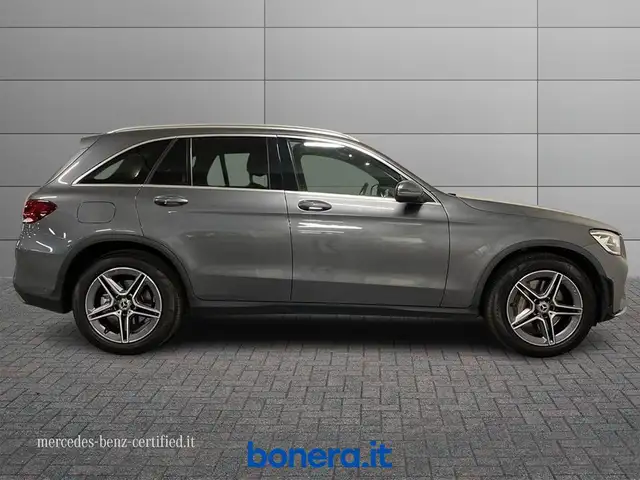 Mercedes-Benz 300 view 5