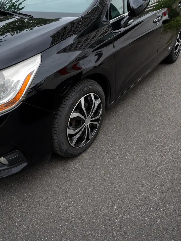 Citroen C4 Berline — photo 5