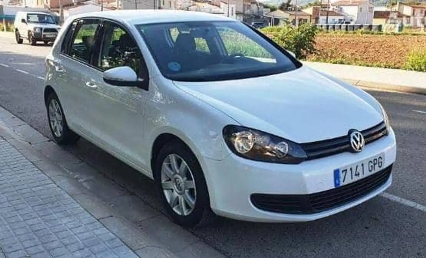 Volkswagen Golf 1.4 16S TSI 140 GT Sport DSG - 1