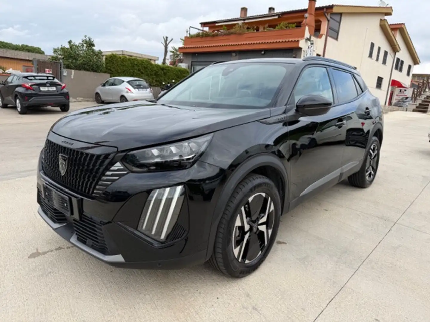 Peugeot 2008 2008 PureTech 130 S&S EAT8 GT Nero - 1