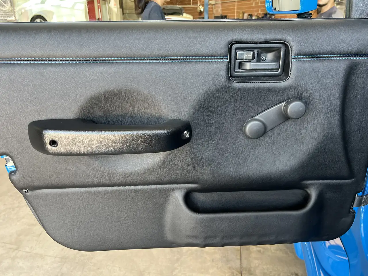 Jeep Wrangler 4.0L Sport, foto 11