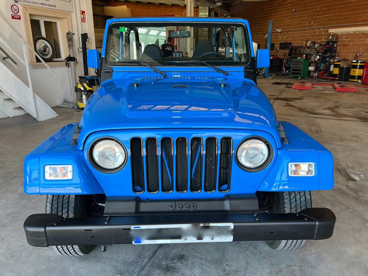 Jeep Wrangler 4.0L Sport, foto 2