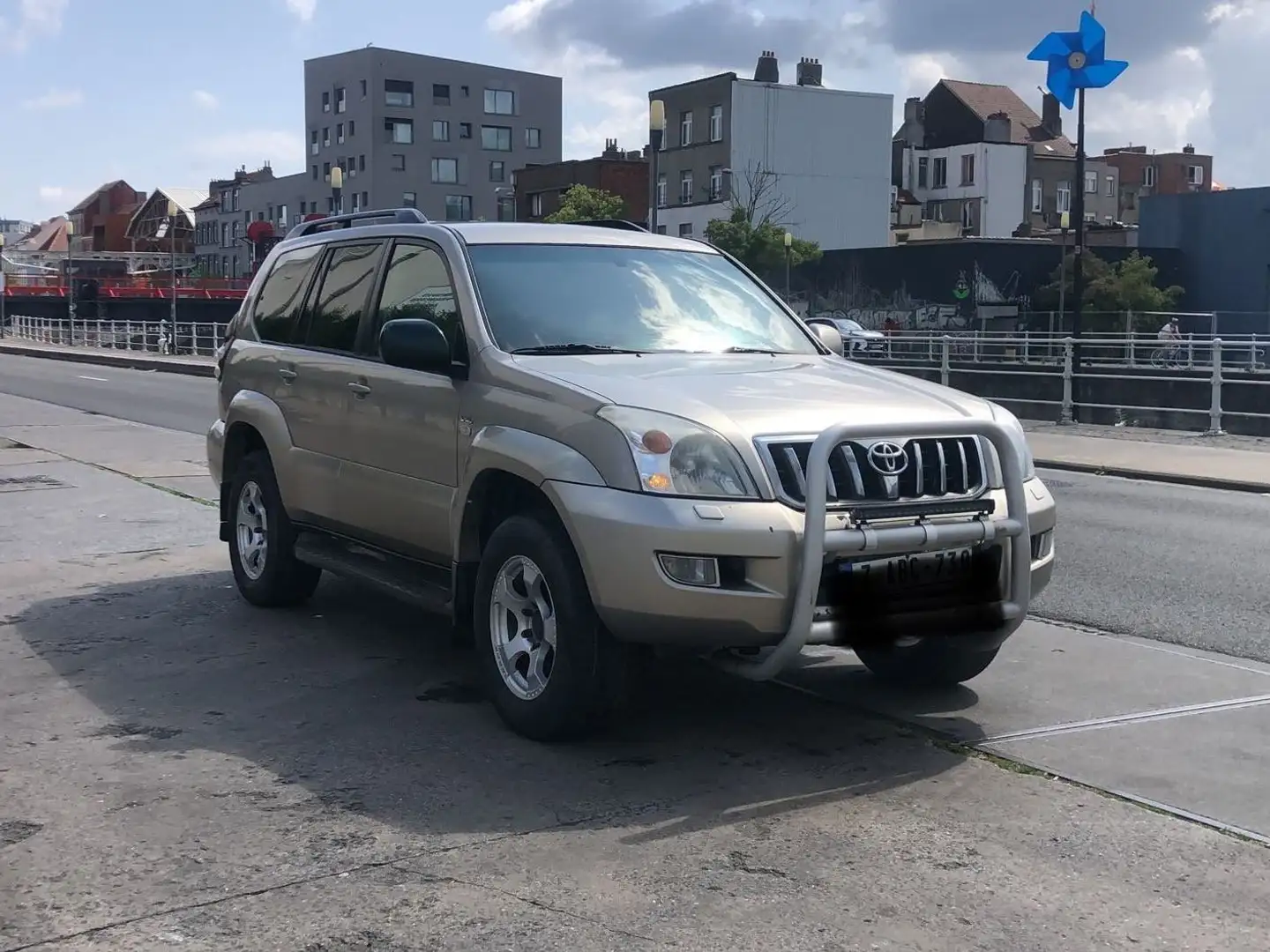 Toyota Land Cruiser 3.0 Turbo D-4D VIP Beige - 1