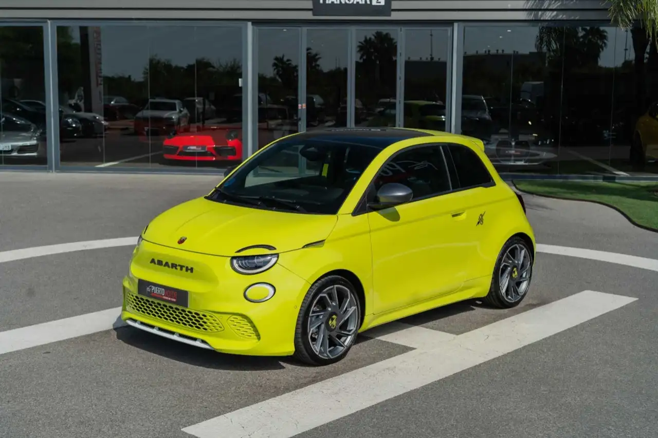 Abarth 500 2023
