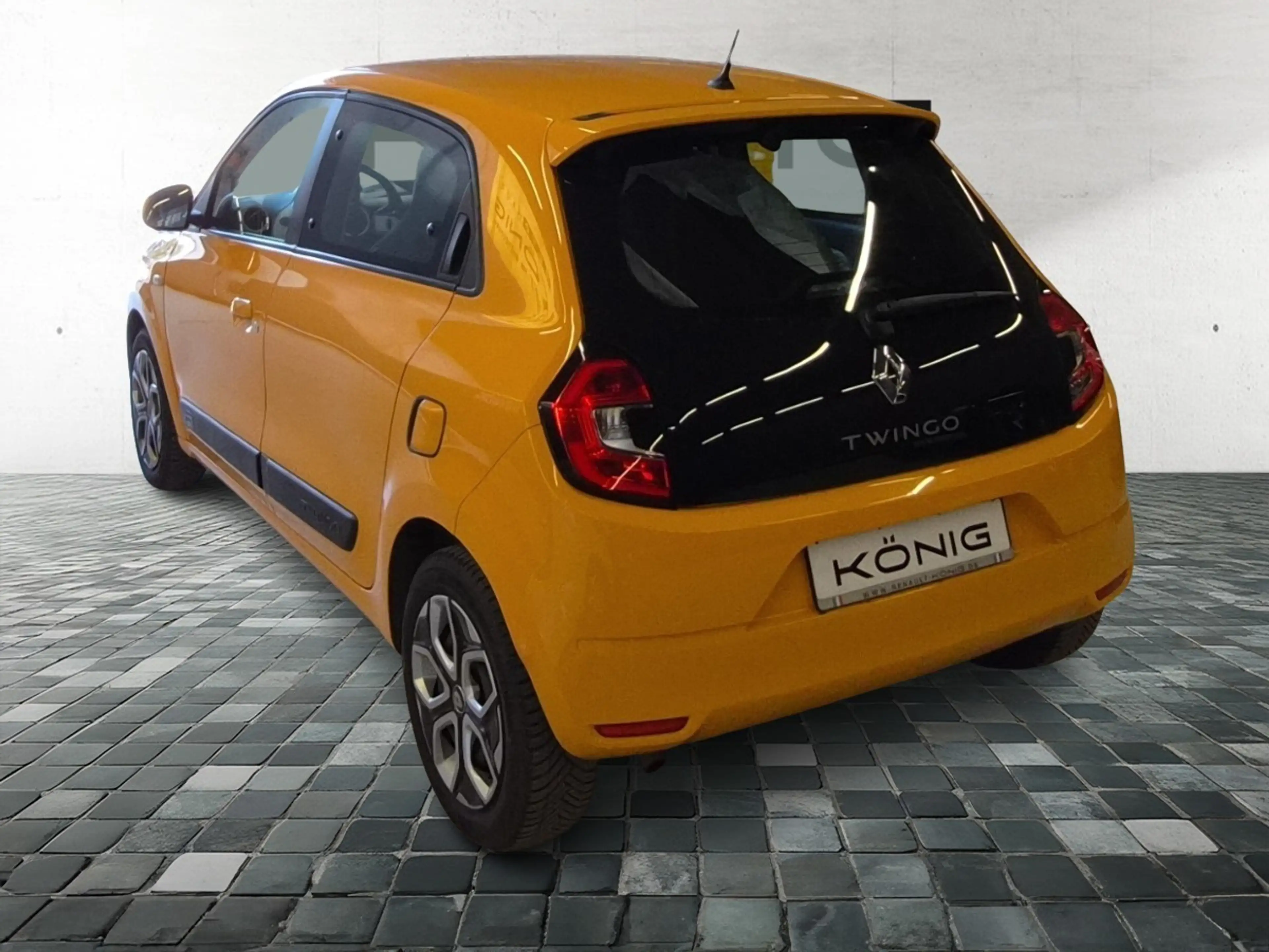 Renault Twingo LIMITED SCe 75 Klima Radio ESP LED — photo 3