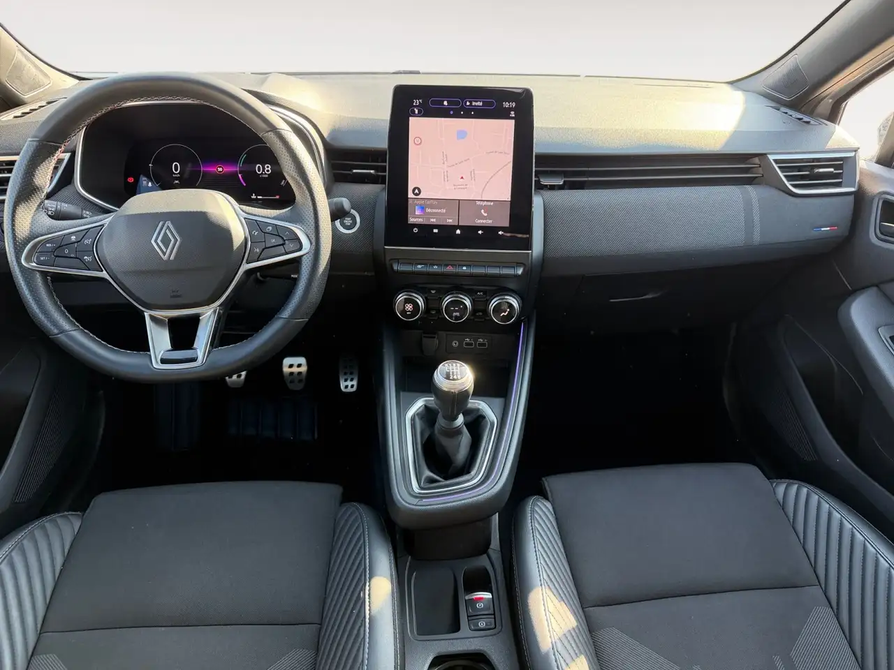 Renault Clio Citadine 5 portes — photo 13