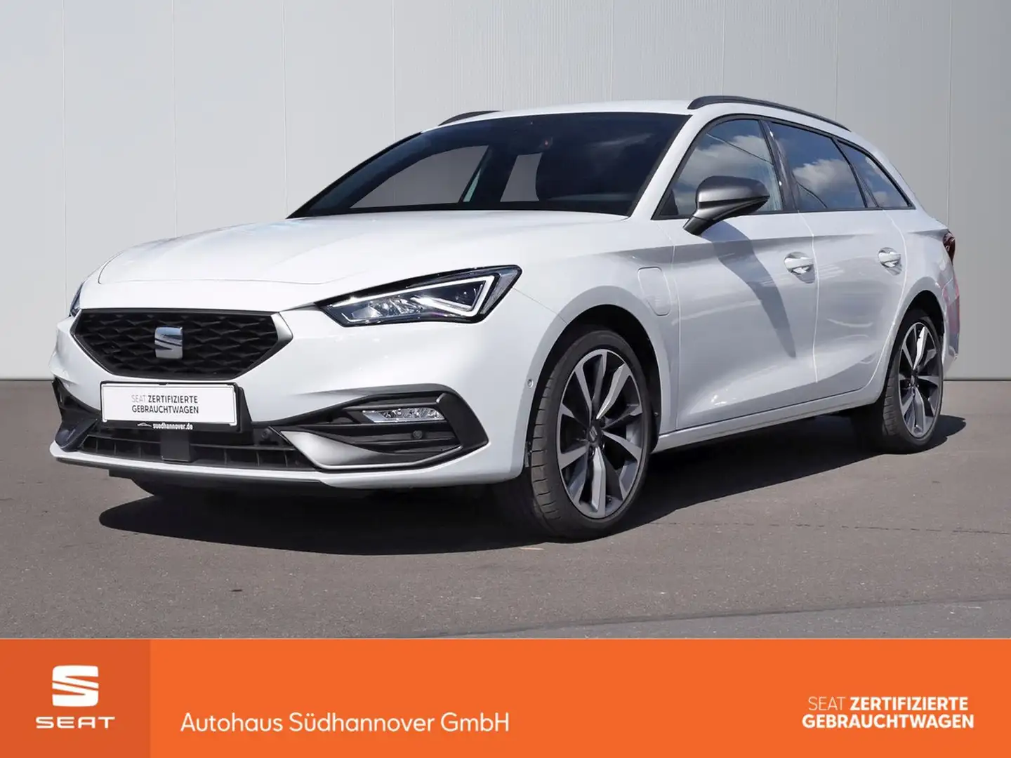 SEAT Leon Sportstourer FR e-Hybrid 1.4 TSI DSG NAVI Fehér - 1
