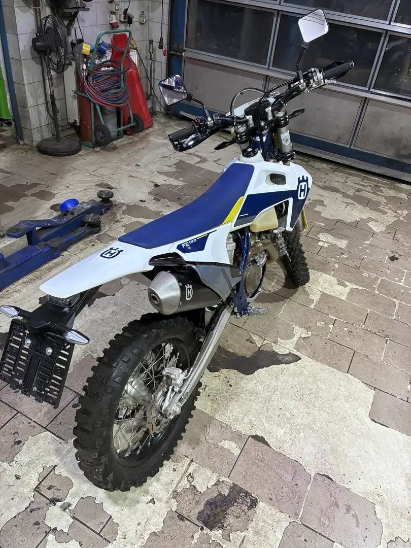 Husqvarna FE 501 Enduro Biały - 2