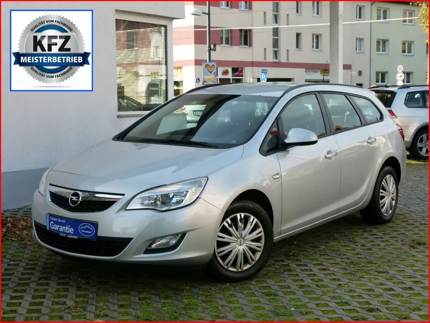 Opel Astra Sports Tourer Klima PDC Allwetter TÜV 2027 Silber - 1
