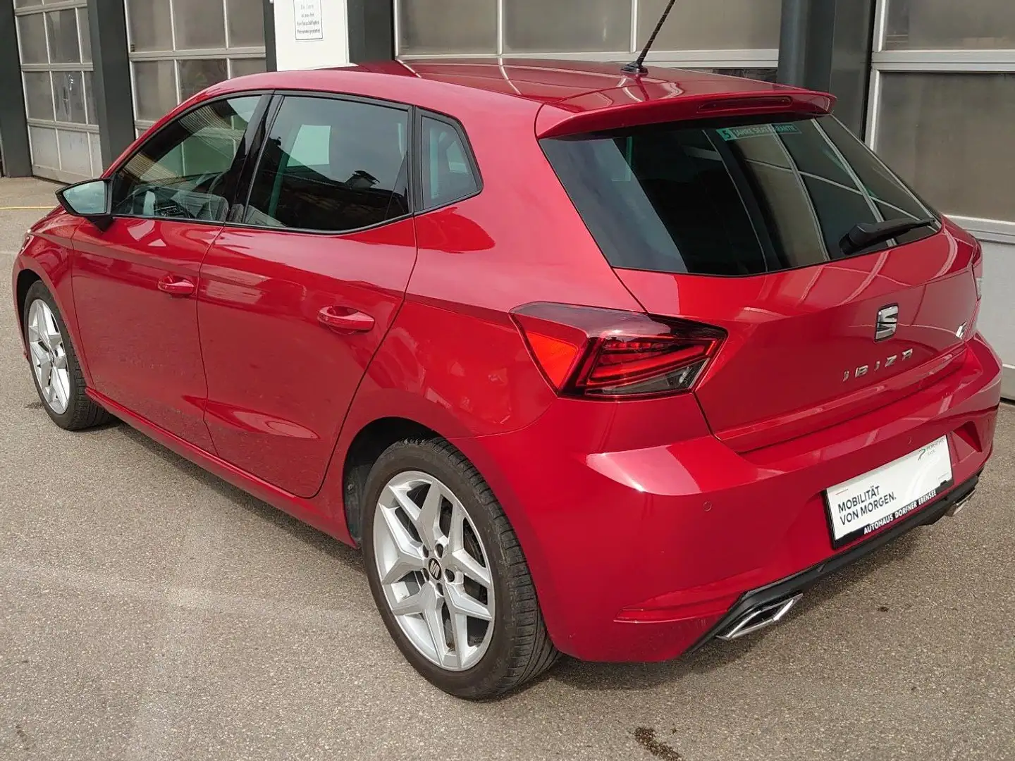SEAT Ibiza FR Rot - 2