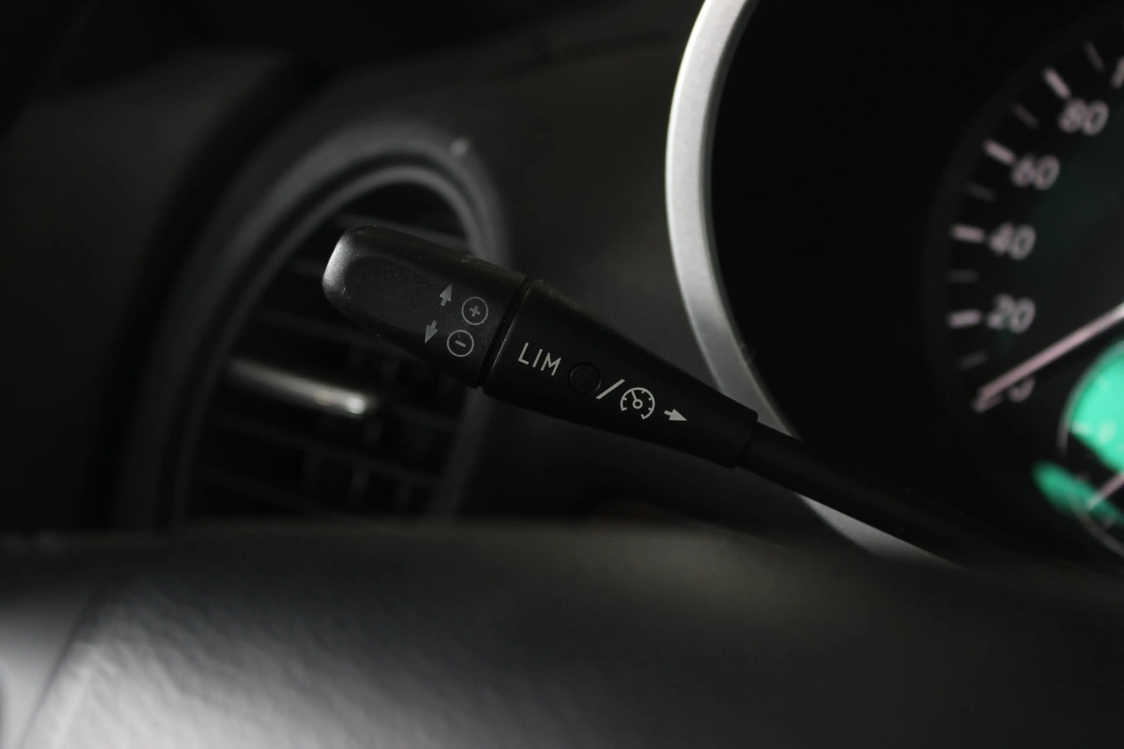 Mercedes-Benz SLK 200 Kompressor Airscarf | Leer | Bluetooth | Xenon | S — photo 29