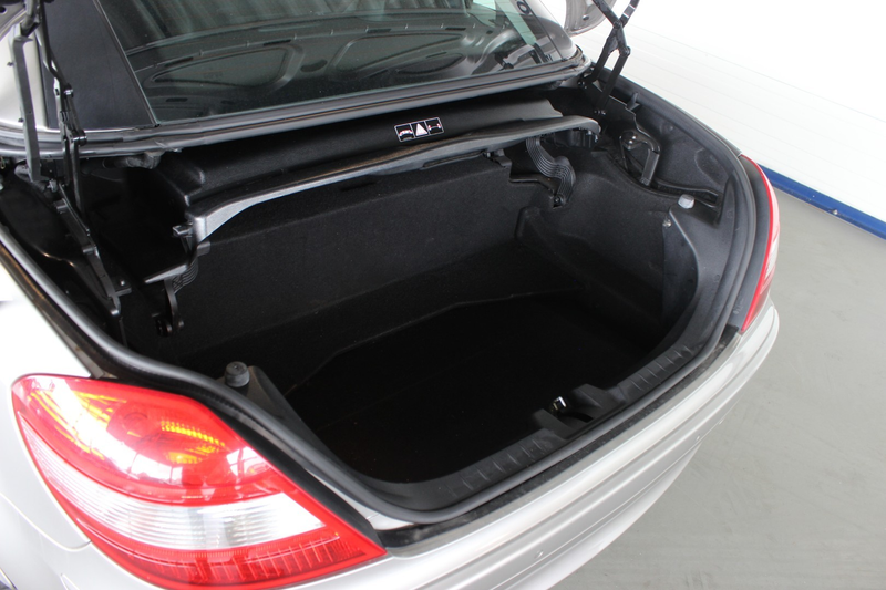 Mercedes-Benz SLK 200 Kompressor Airscarf | Leer | Bluetooth | Xenon | S — photo 10