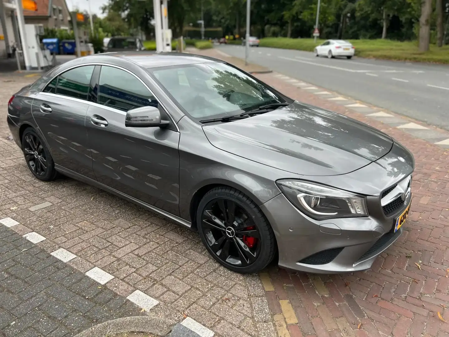 Mercedes-Benz CLA 180 Prestige Automaat Navi, Led/Xenon, Bluetooth/Tel Gris - 1
