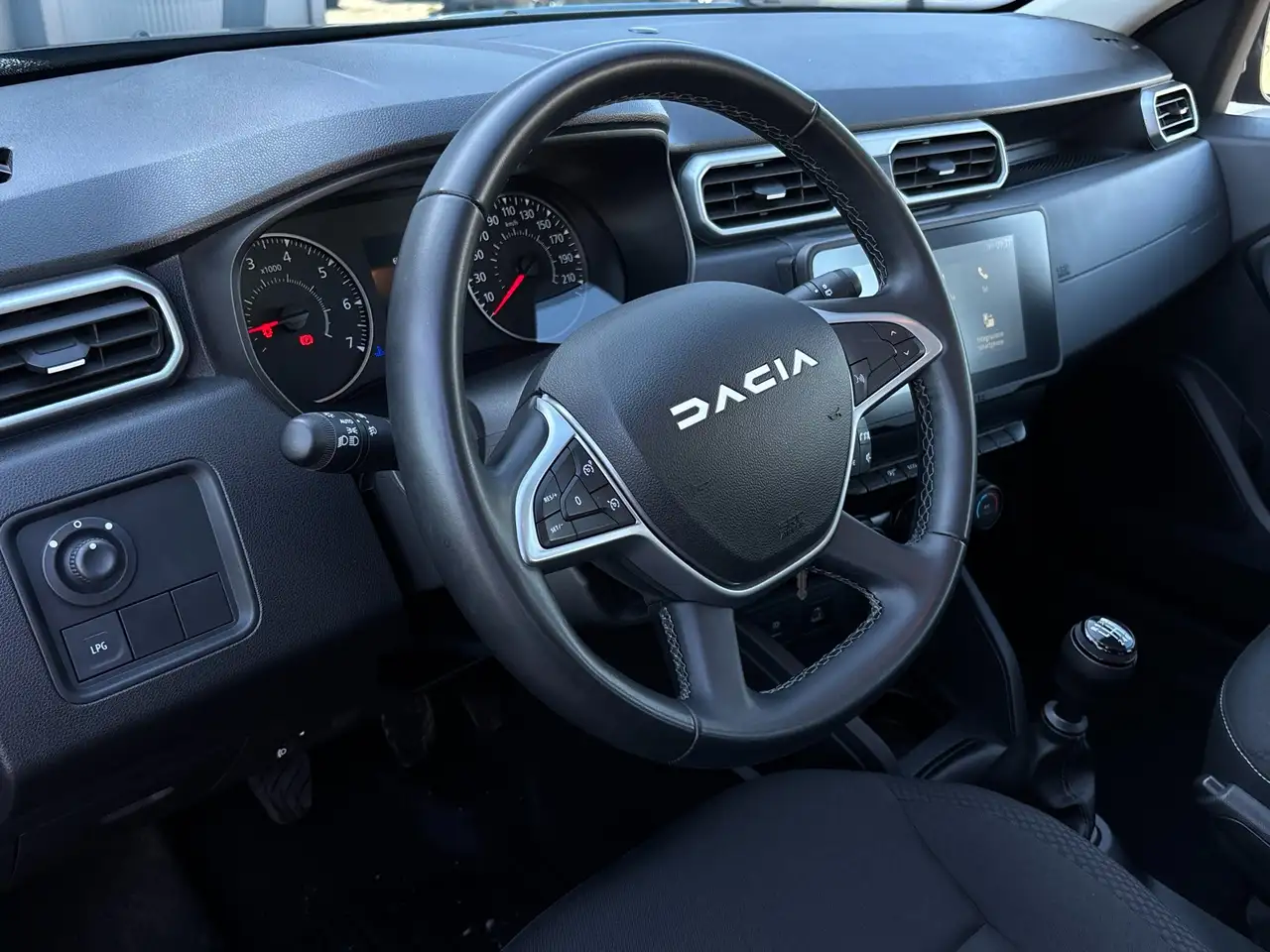 Dacia Duster 1.0 TCe GPL 4x2 Expression, миниатюра 18