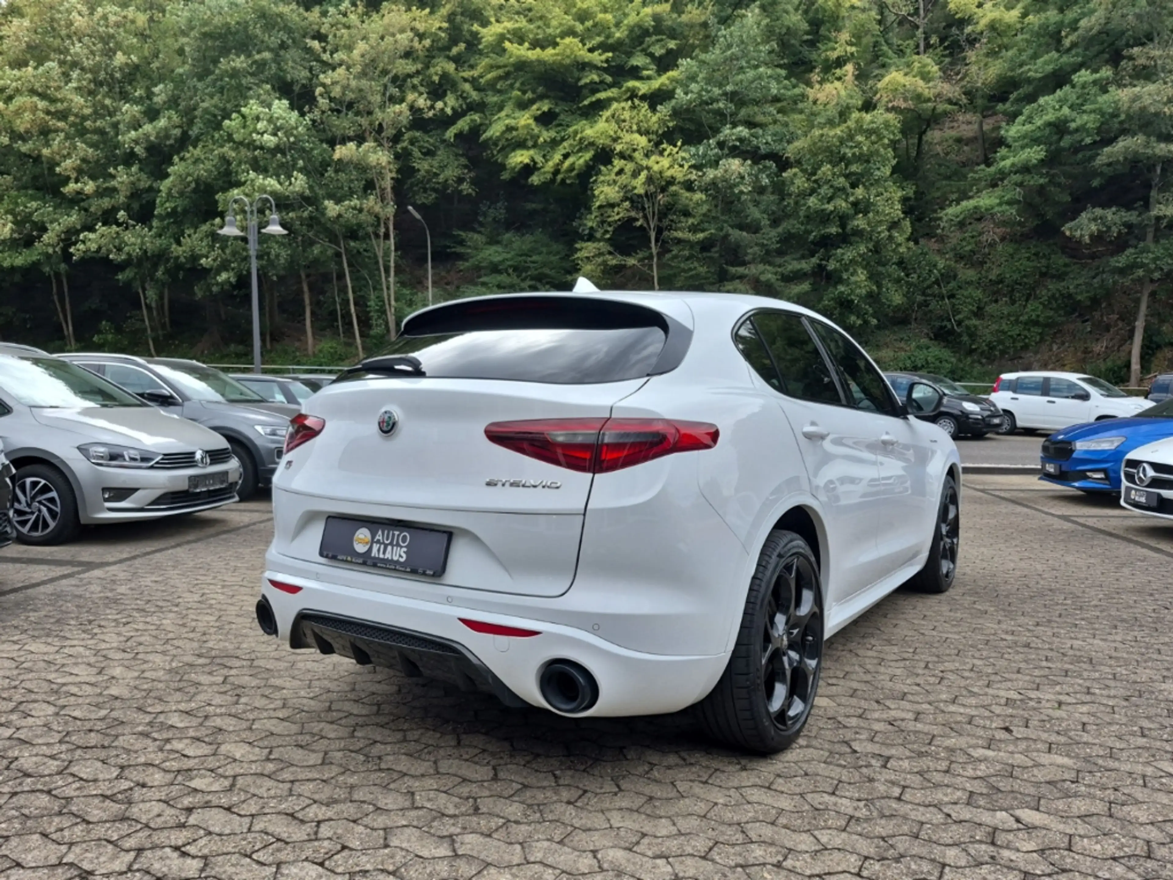 Alfa Romeo Stelvio Veloce Q4 21''LM-Turismo Navi Komfortpaket — photo 3