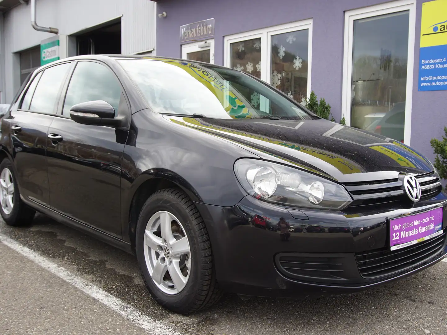 Volkswagen Golf Trendline 1,6 TDI DPF Schwarz - 1