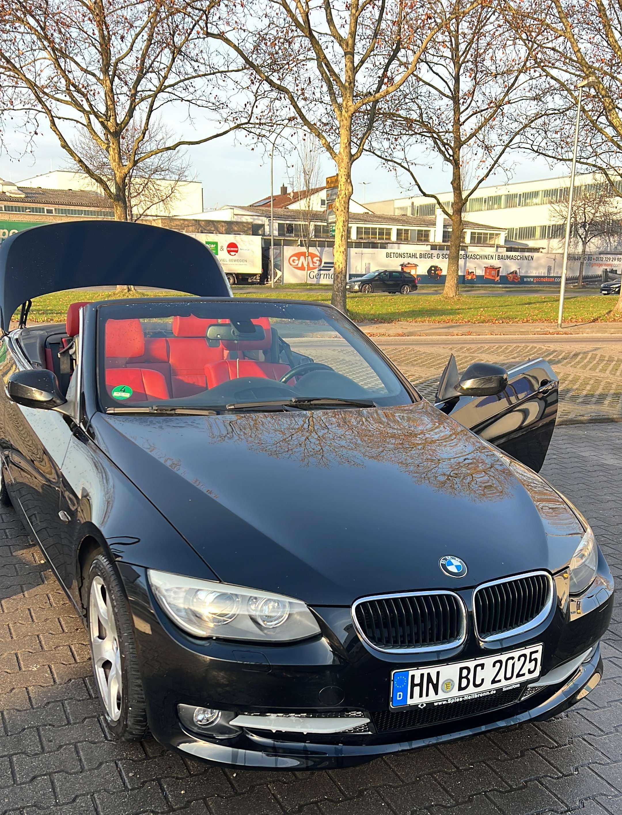 Second hand Bmw 3 Series 320