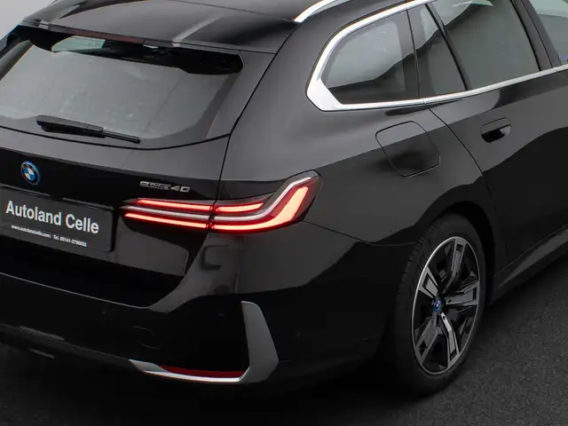 BMW I5 view 15