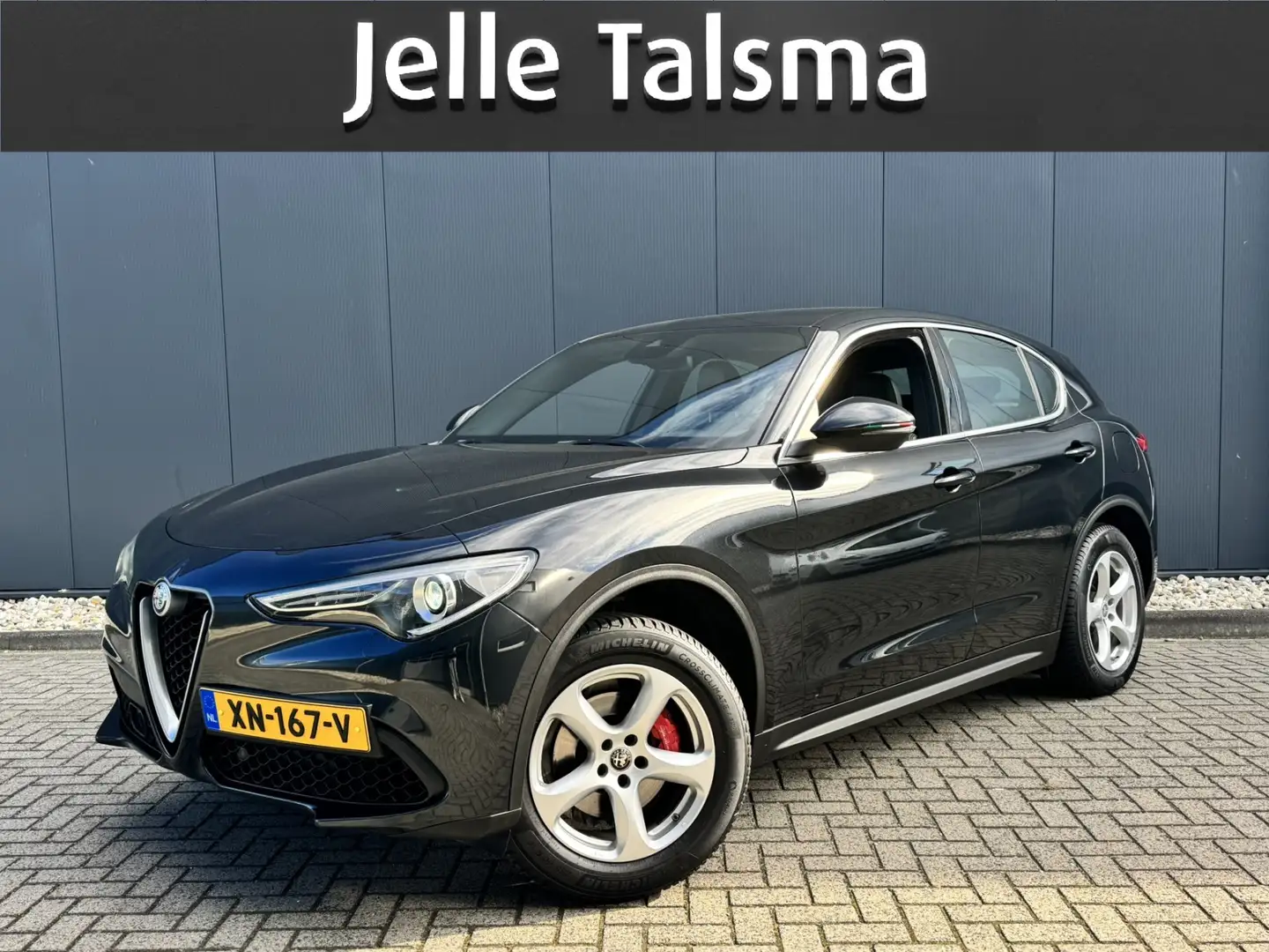Alfa Romeo Stelvio 2.0T AWD 200pk Super│Veloce interieur│18'' velgen│ Zwart - 1