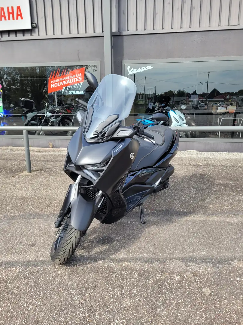 Yamaha X-Max 125 Negro - 1
