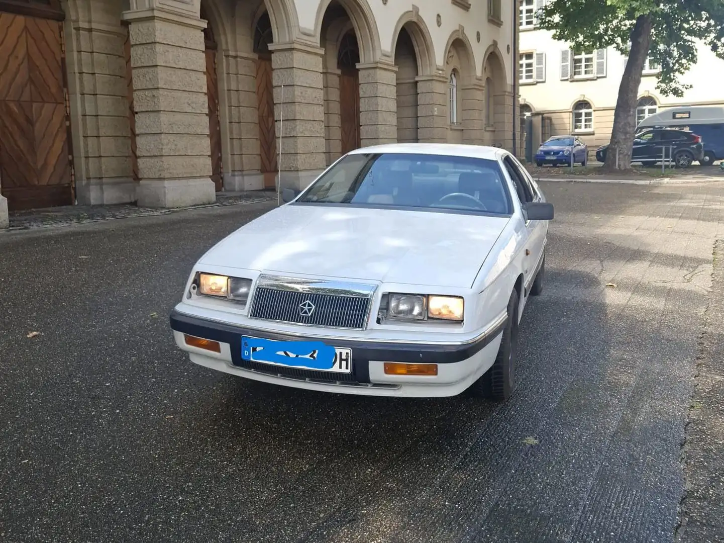 Chrysler Le Baron Le Baron 3l V6 mit Schaltgetriebe im Topzustand Biały - 1