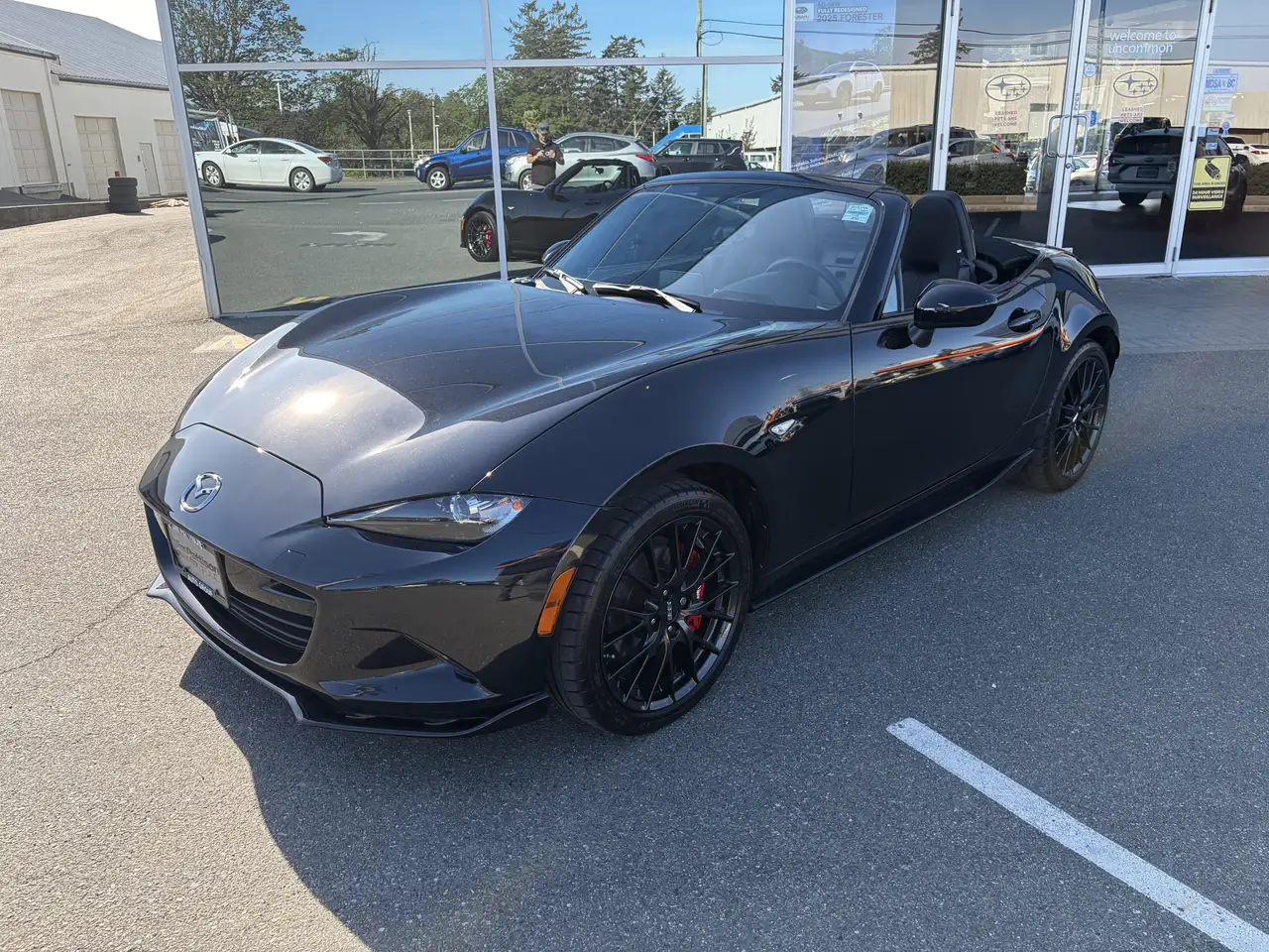 Mazda MX-5 Miata снимка Mazda MX-5 Miata