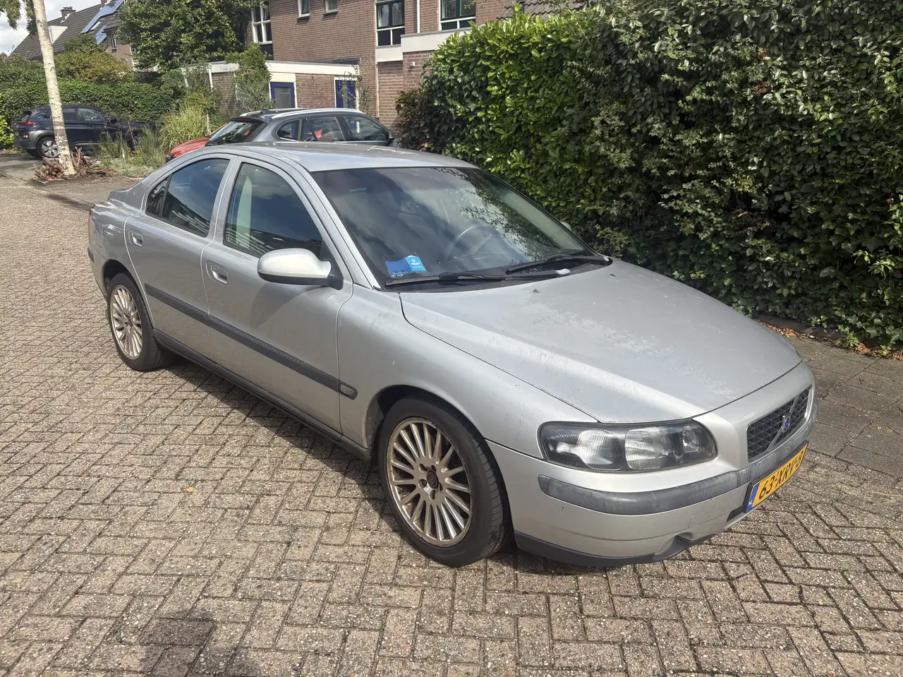 Volvo S60 T5, foto 4