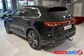 Volkswagen Touareg 3.0 TDI 231 CV TIPTRONIC ELEGANCE + R21 + STEERING Nero - thumbnail 4