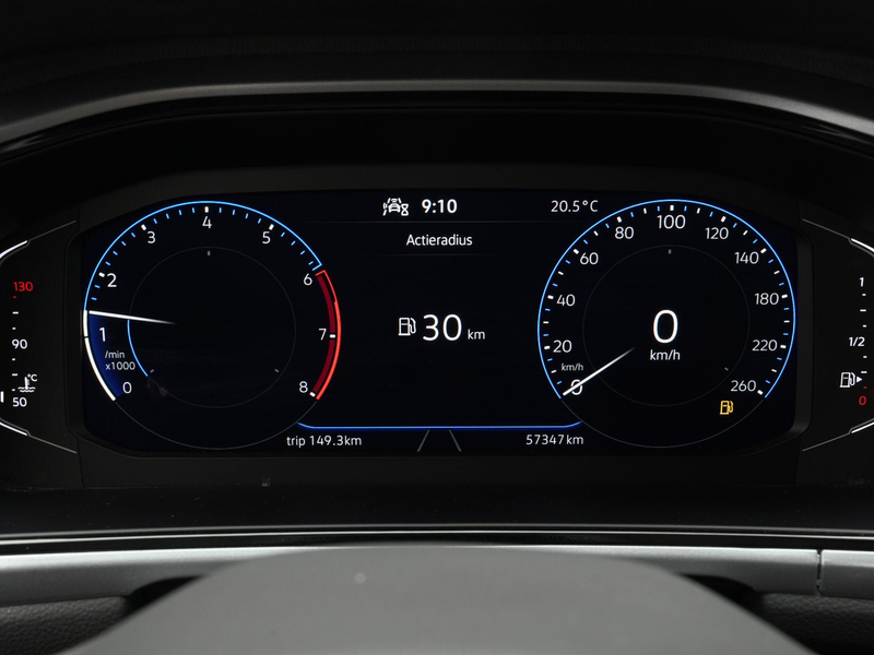 Volkswagen T-Roc 1.5 TSI 150pk Life | Adaptive Cruise | LED |  App- — photo 15