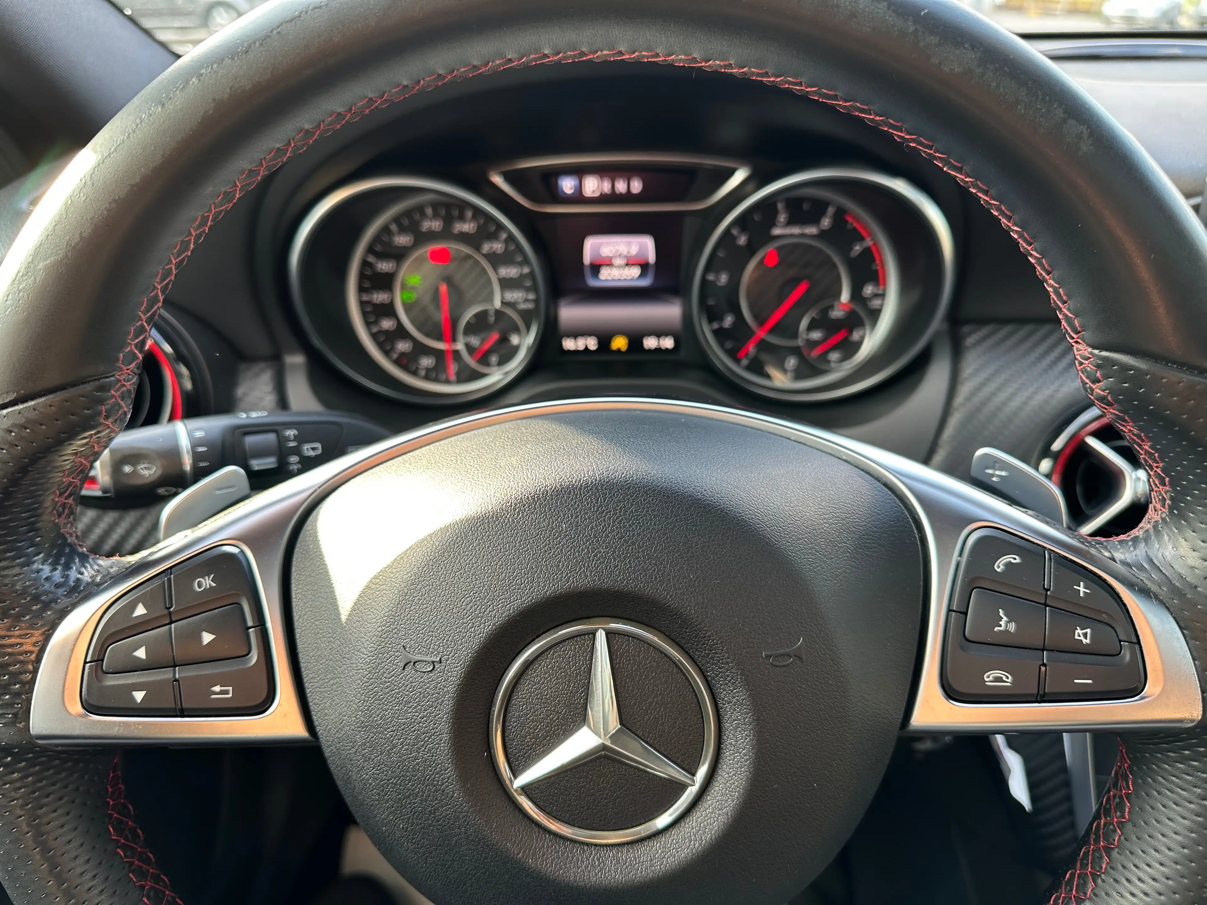 Mercedes-Benz A 45 AMG A 45 AMG 4Matic RFK/NAVI/LED — photo 14