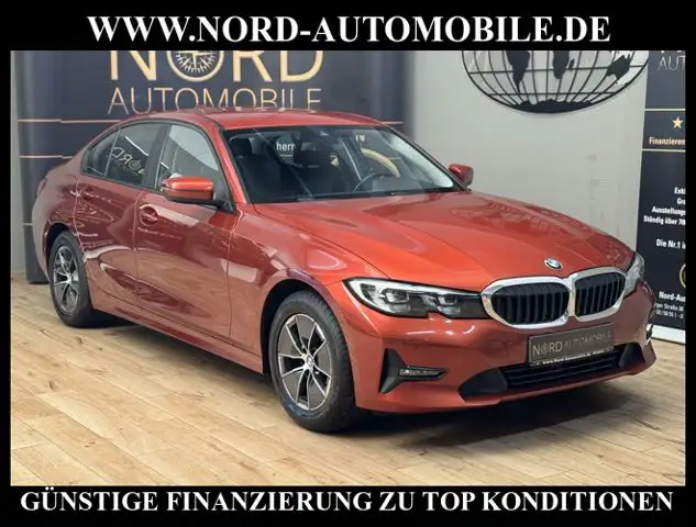 BMW 318 d Limousine Advantage *LED*Navi*LiveCP*Spur* Advan