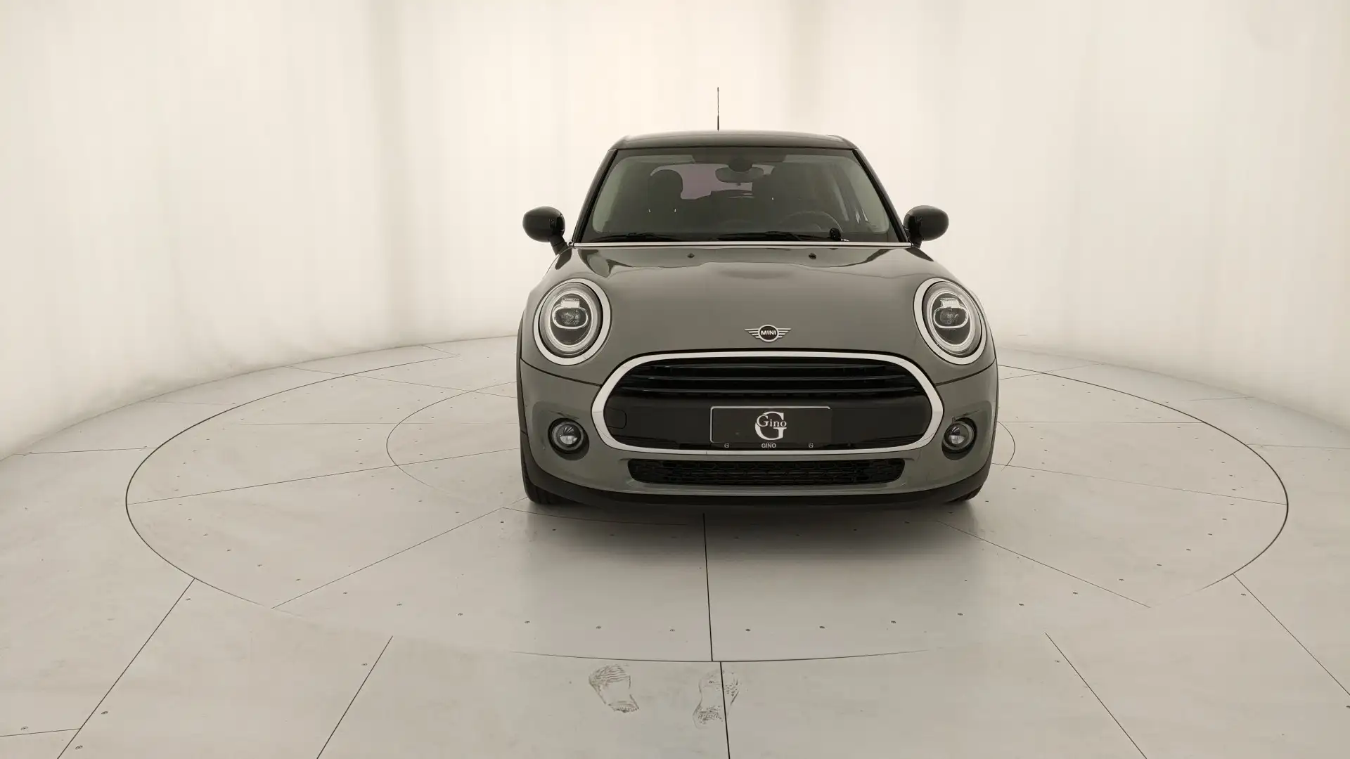 MINI One 5p 1.5 One Baker Street 75cv Grau - 2
