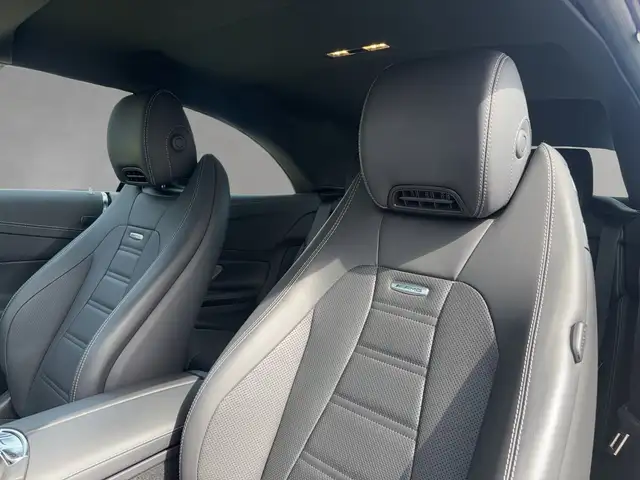 Mercedes-Benz E Class view 11
