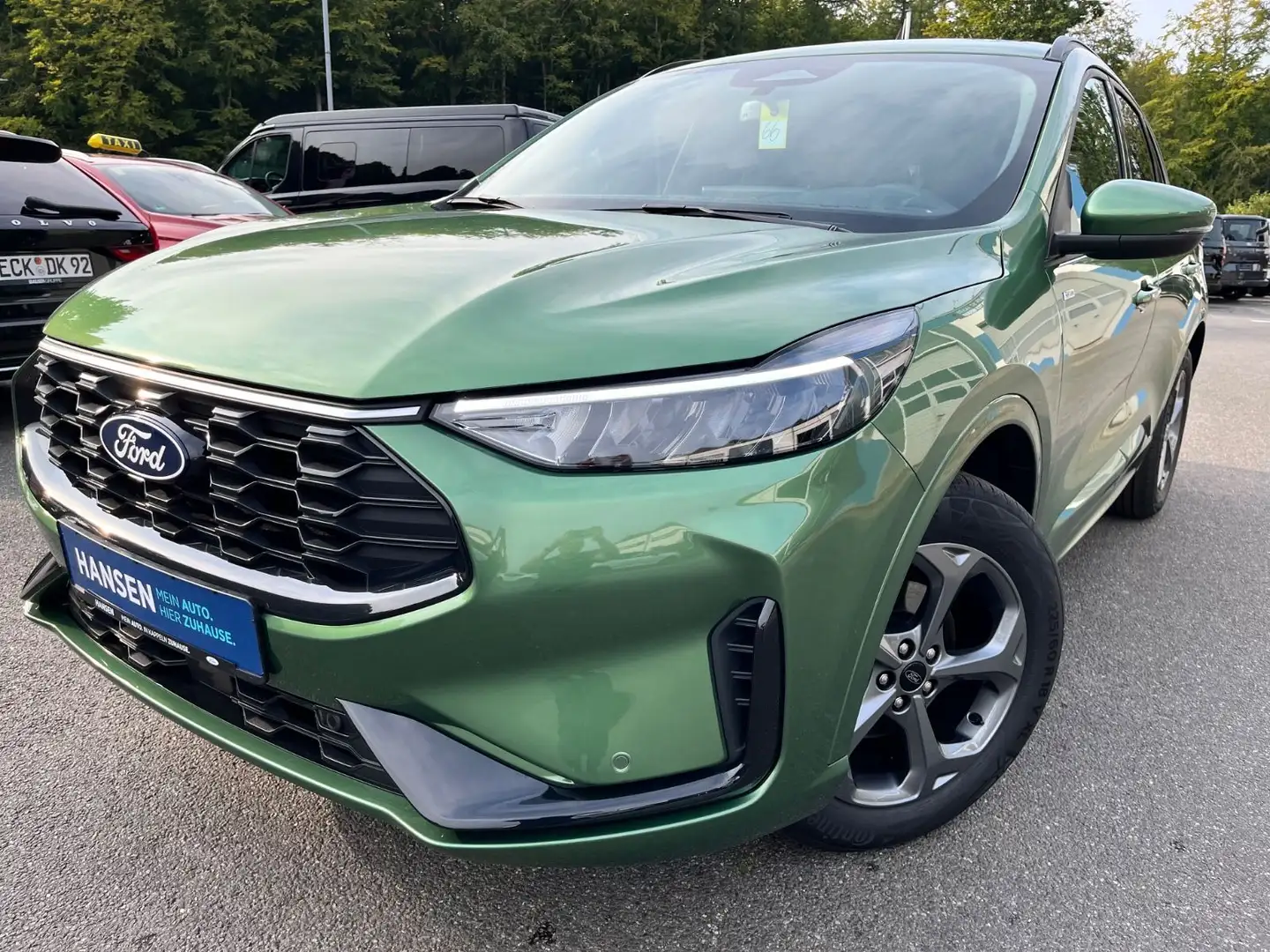 Ford Kuga ST-Line Automatik, 5JG, WInter-Paket, AHK Grün - 1