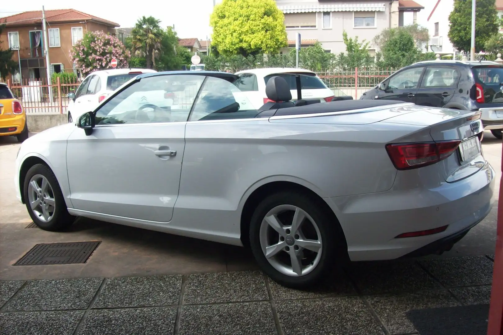 Audi A3 Cabrio 2.0 tdi Sport 150cv s-tronic Bianco - 2