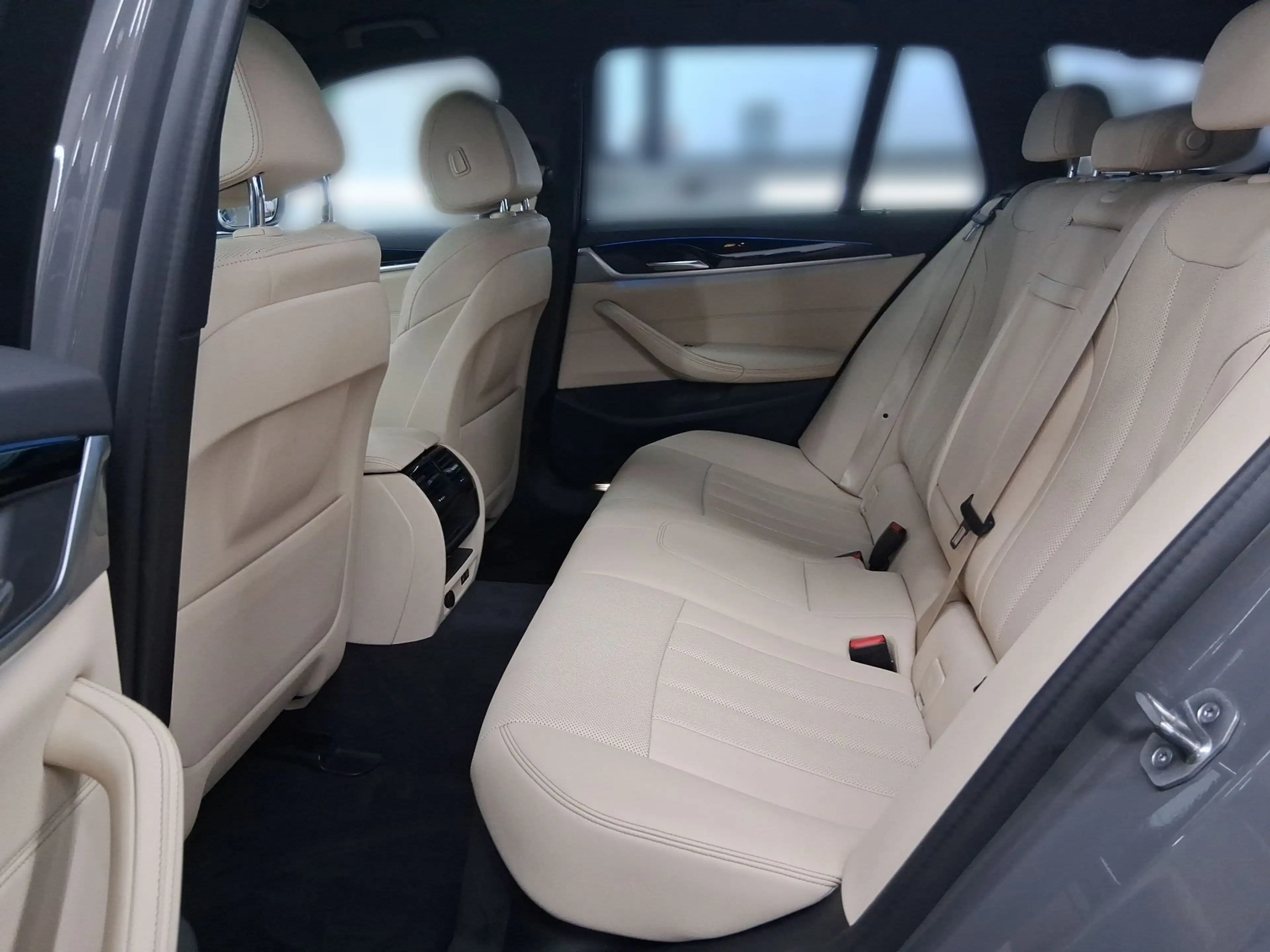 BMW 530 e DrivAss*ParkAss*Head-Up*Lenkradheizung — photo 11