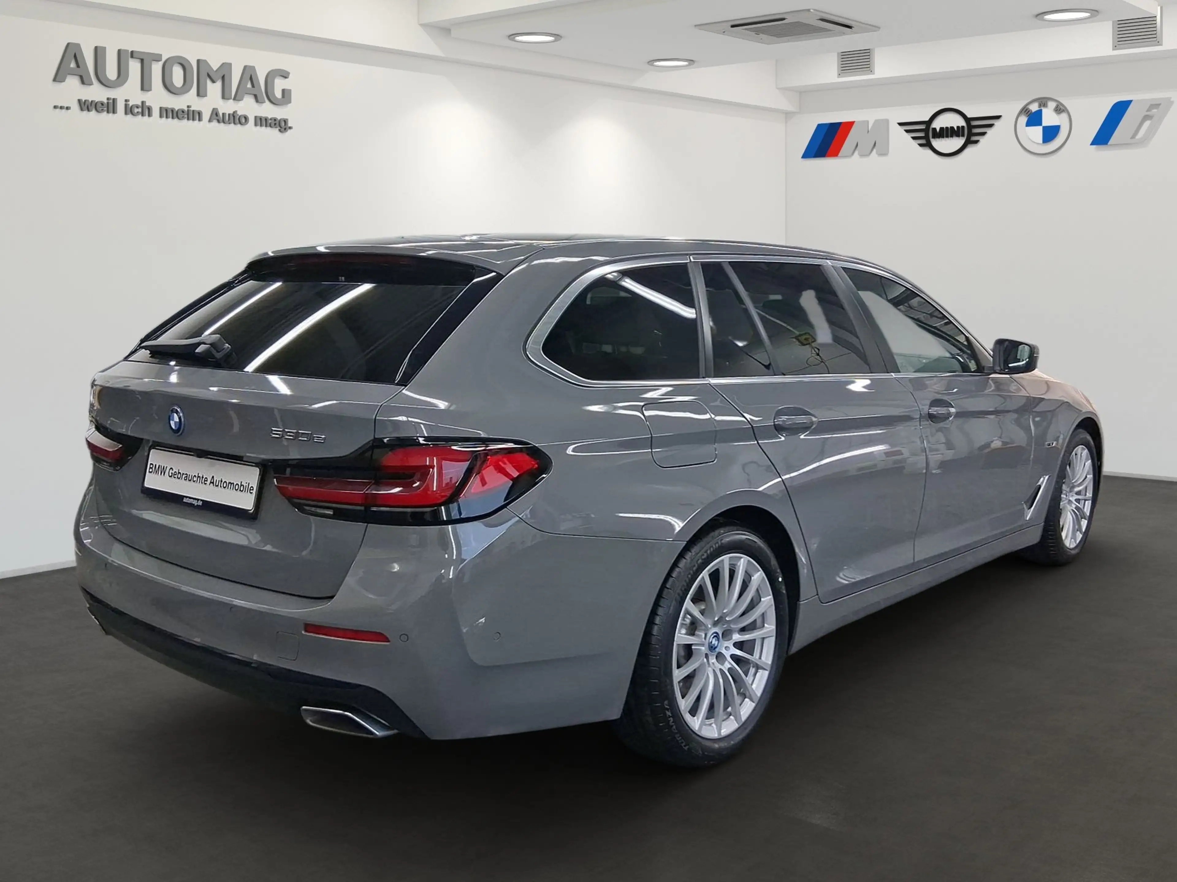 BMW 530 e DrivAss*ParkAss*Head-Up*Lenkradheizung — photo 3