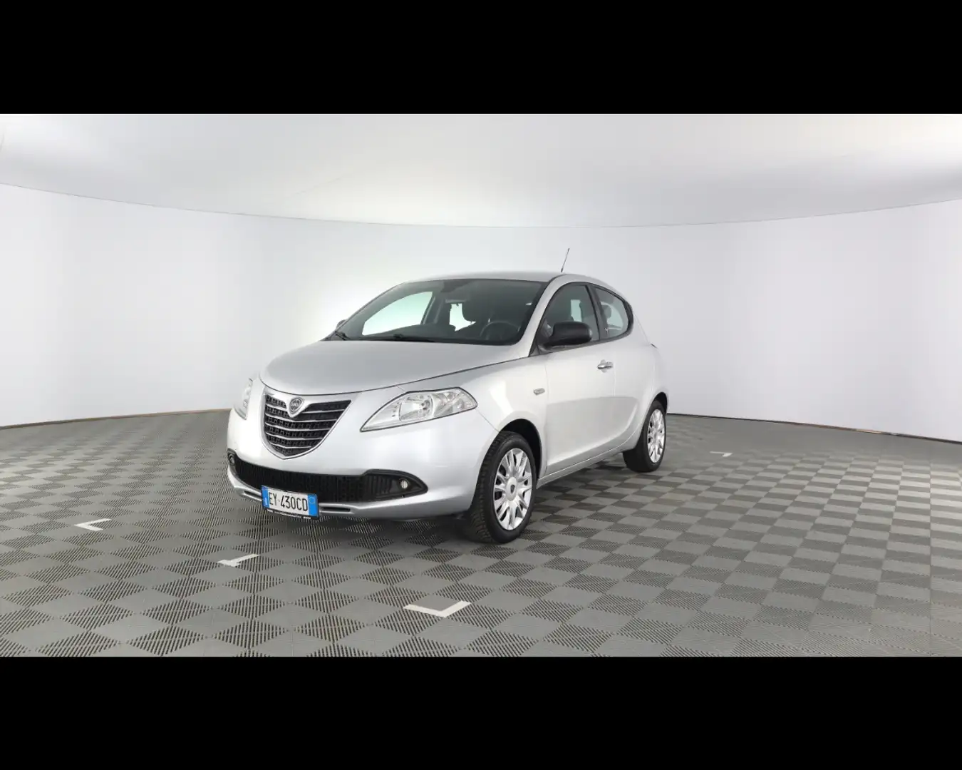 Lancia Ypsilon 5 Porte 1.2  Silver Argento - 2