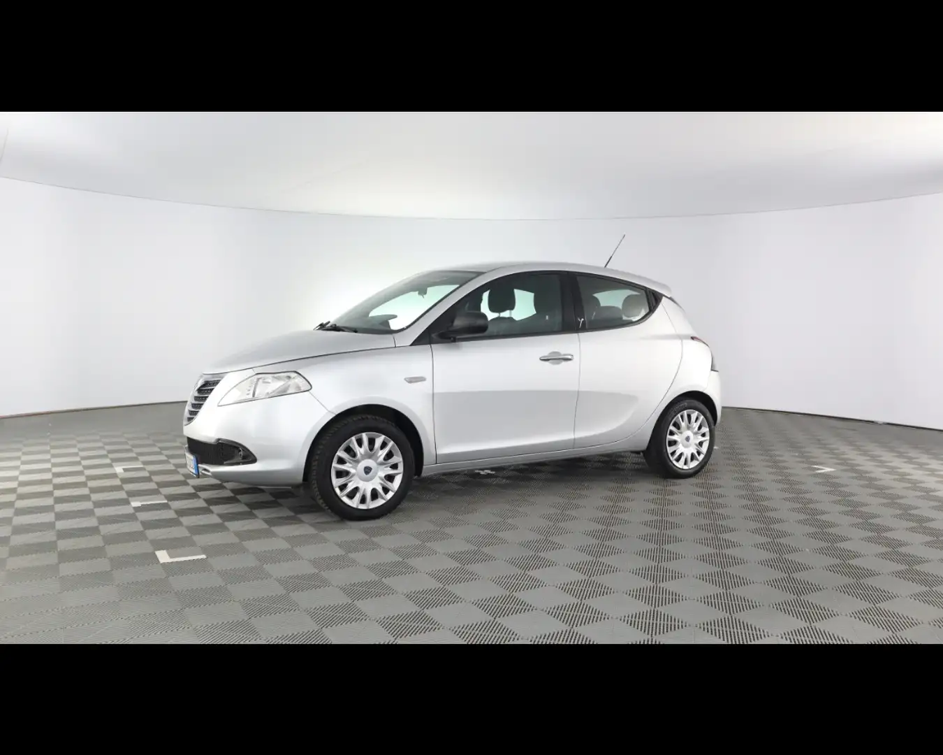 Lancia Ypsilon 5 Porte 1.2  Silver Argento - 1