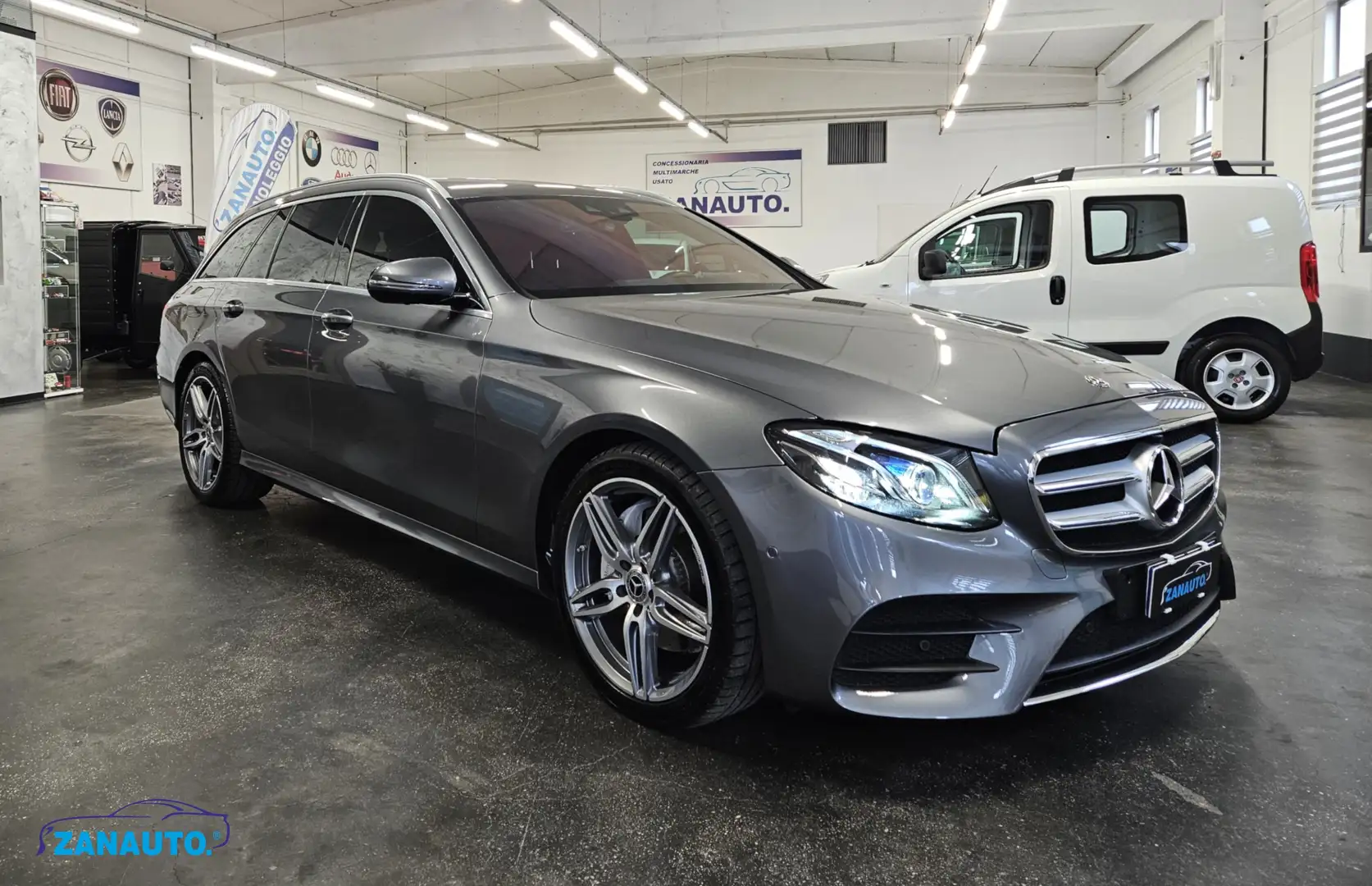 Mercedes-Benz E 220 SW 220 d Premium 4matic auto Gris - 2