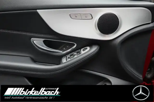 Mercedes-Benz C Class view 13