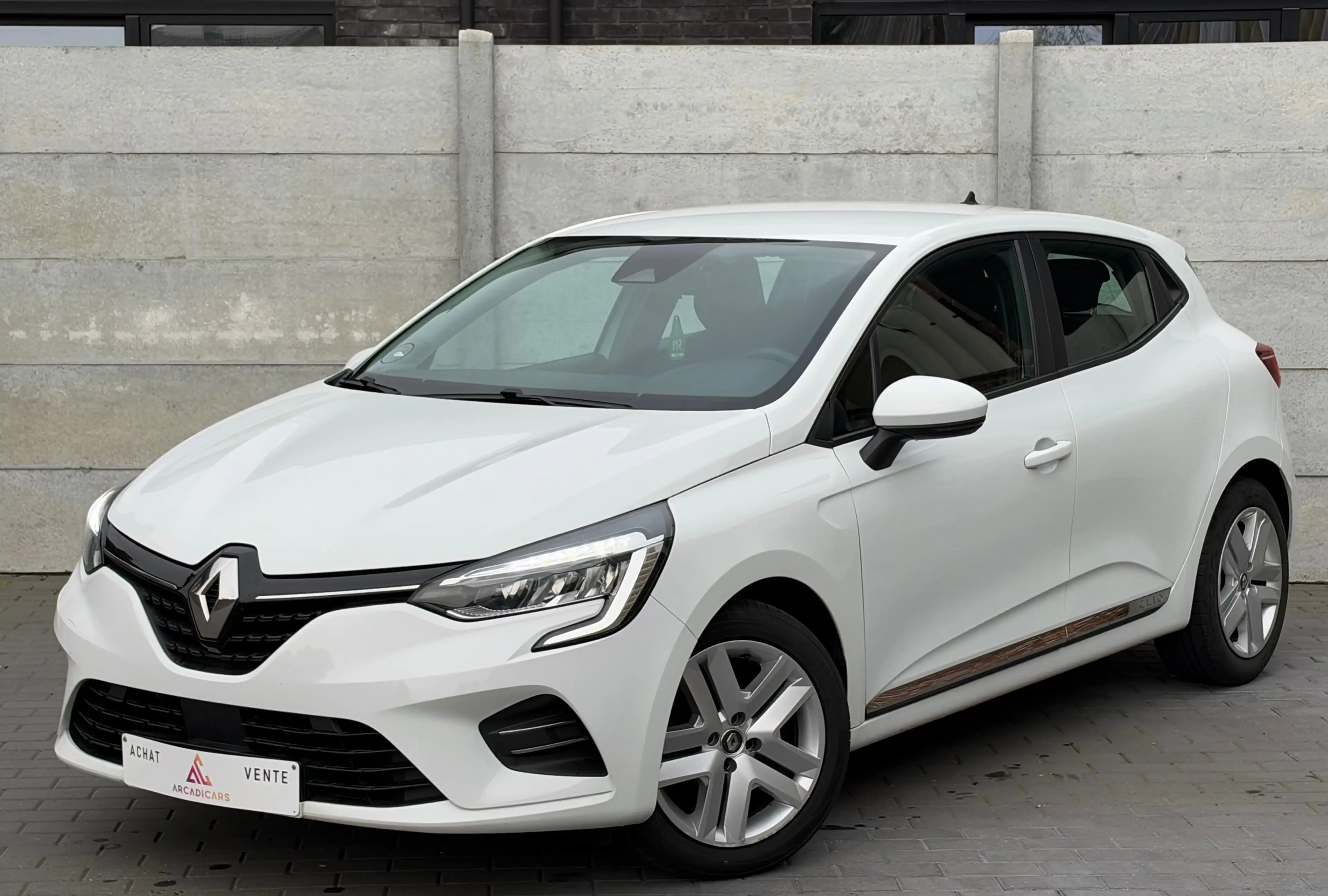 Renault Clio CarPlay - Carnet complet - Garantie 12 mois ! - Sièges chauffants - Air co